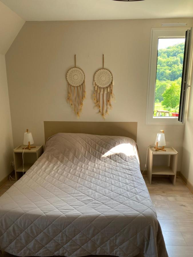 Bed and Breakfast Moulin De Latouille Exterior foto